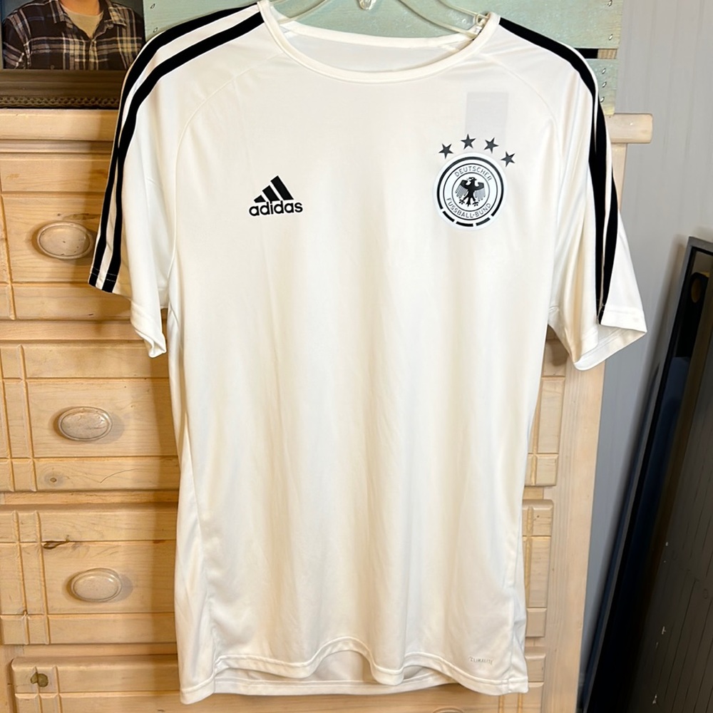 Adidas Sports climate shirt Size:Medium.